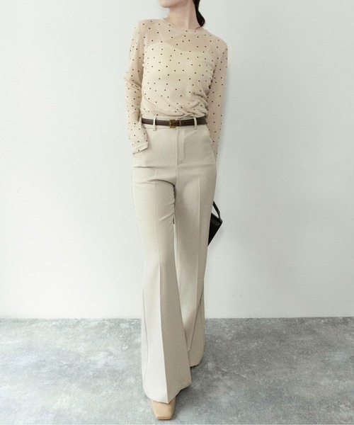 on:nue（オンニュ）の「【on:nue】[お気に入り登録数20,000突破！][着用動画あり！/大人ドットシリーズ 長袖登場！] シアードットロングスリーブカットソー（Tシャツ/カットソー・レディース・アイボリー/グレー・FREE）」の19枚目の写真