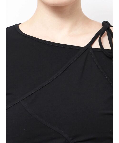 EMODA（エモダ）の「アシンメトリーギャザーレイヤートップ（Tシャツ/カットソー・レディース・レッド/ホワイト/グレー/ブラック・FREE）」の13枚目の写真