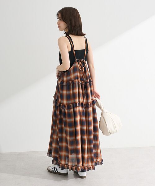 Petit fleur（プチフルール）の「・Petit Fleur オンブレーチェックキャミワンピ（ワンピース・レディース・ブラウン/ブラック/ネイビー・FREE）」の7枚目の写真