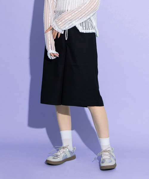 PUNYUS（プニュズ）の「スケーターハーフパンツ（その他パンツ・レディース・ベージュ/レッド/ブラック・1/2/3/4）」の11枚目の写真