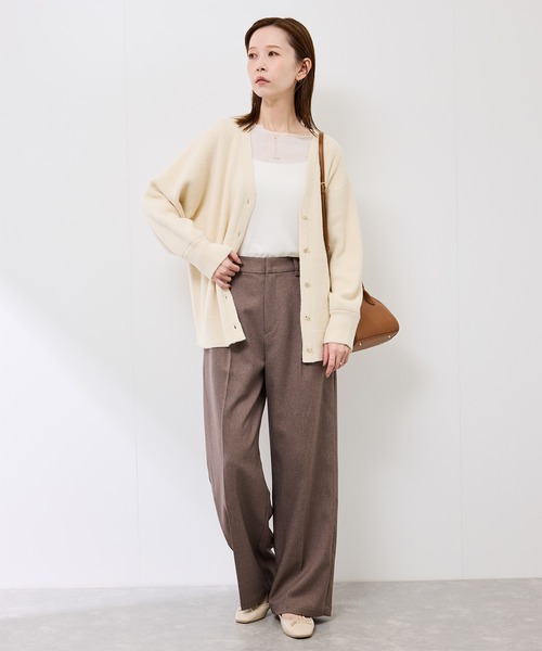 ROPE' PICNIC(ロペピクニック)の「【新色追加】スフレニットシリーズ 変形メタルボタンミドル丈カーディガン/イージーケア・リンクコーデ(カーディガン/ボレロ・レディース・ライトグレー/ダークブラウン/レッド/ブルー/キナリ/ピンク系その他2/ベージュ/ラベンダー/クリーム/ブラック・FREE)」の16枚目の写真