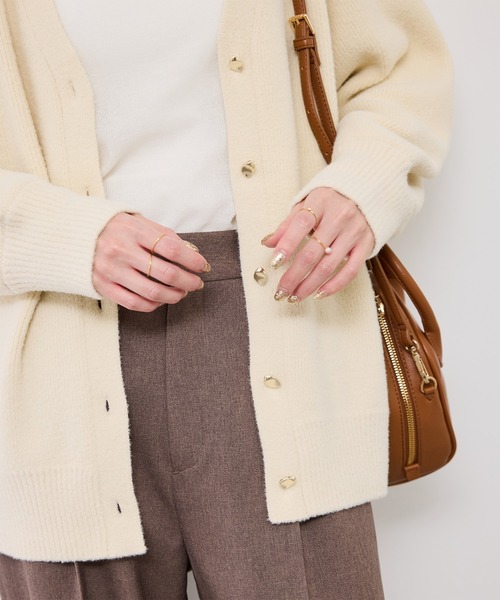 ROPE' PICNIC(ロペピクニック)の「【新色追加】スフレニットシリーズ 変形メタルボタンミドル丈カーディガン/イージーケア・リンクコーデ(カーディガン/ボレロ・レディース・ライトグレー/ダークブラウン/レッド/ブルー/キナリ/ピンク系その他2/ベージュ/ラベンダー/クリーム/ブラック・FREE)」の21枚目の写真