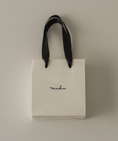 muku(ムク)の「GIFT BOX/with shopper(ラッピングキット・レディース・ホワイト×ブラック・FREE)」の9枚目の写真