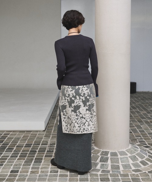 AIC.（エーアイシー）の「2WAYアルパカタッチニットロングスカート/ワンピース（スカート・レディース・グレー/ブラック・MT/MEDIUM）」の10枚目の写真