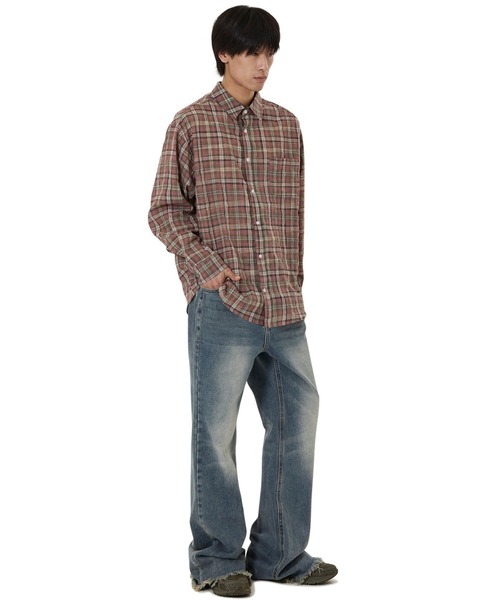 OY（オーワイ）の「『OY/オーワイ』RAW HEM FLARE PANTS/ロウヘムフレアパンツ（デニムパンツ・レディース・ブルー・S/L/M）」の7枚目の写真