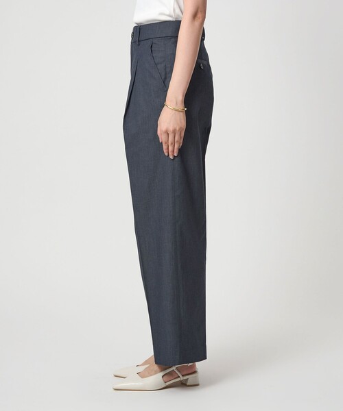 green label relaxing（グリーンレーベルリラクシング）の「［size SHORT/TALLあり］キチントボトムス カバー ワイド パンツ シャンブレー（スラックス・レディース・その他1・SHORT/36/TALL/38/40）」の8枚目の写真