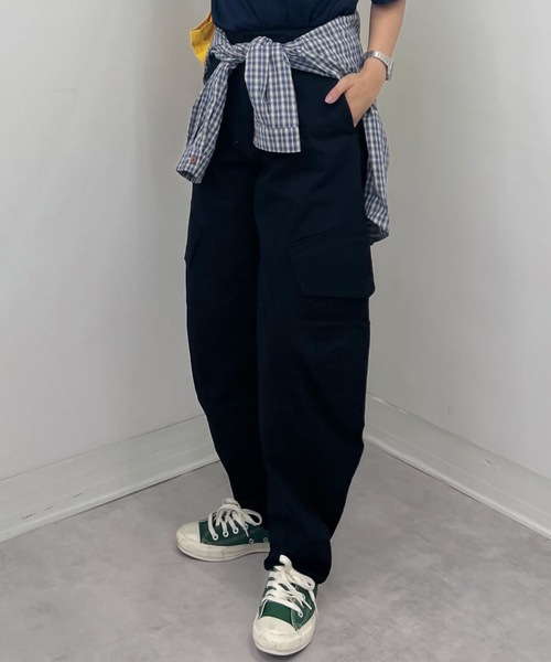 ZOZOMARKET(ゾゾマーケット)の「ZOZOMARKET by tomoka - バレルレッグツイストカーゴ(カーゴパンツ・レディース・ブラック・マルチサイズ)」の12枚目の写真