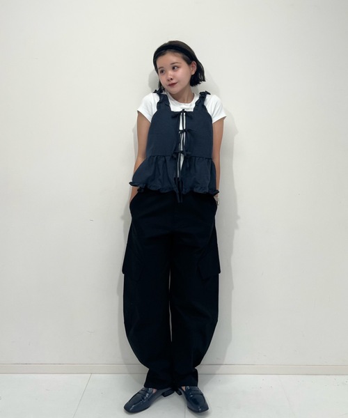 ZOZOMARKET(ゾゾマーケット)の「ZOZOMARKET by tomoka - バレルレッグツイストカーゴ(カーゴパンツ・レディース・ブラック・マルチサイズ)」の21枚目の写真