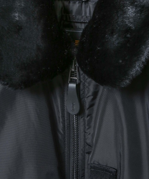 Alpha Industries（アルファインダストリーズ）の「ALPHA INDUSTRIES/別注 ALPHA FLIGHT JACKET（ブルゾン・メンズ・ブラック/カーキ・S/L/M）」の8枚目の写真