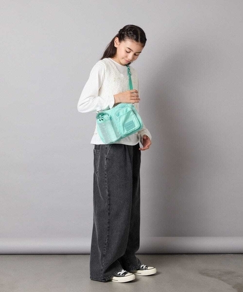 a.v.v（アーヴェヴェ）の「[120-160]リボンヤーンニットベストセット（ニット/セーター・キッズ・チャコールグレー/アイボリー・160/120/130/140/150）」の19枚目の写真