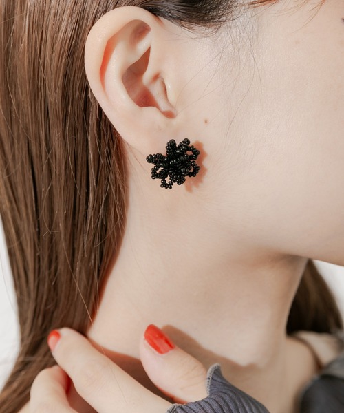 セール】フラワーモチーフビーズピアス（ピアス（両耳用））｜SMELLY