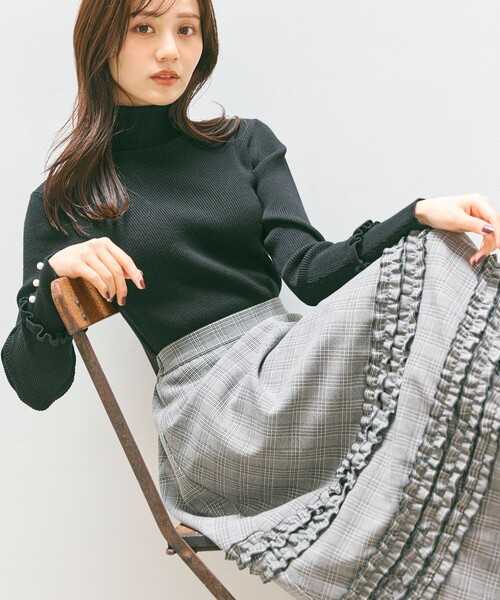 Feroux(フェルゥ)の「フレアギャザーチェック スカート(スカート・レディース・ダークブラウン系1/ホワイト系2・SMALL/MEDIUM)」の9枚目の写真