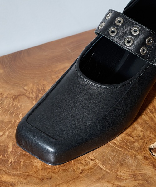 ALM.（アルム）の「【ALM.】JEWELER LEATHER PUMPS AL117（パンプス・レディース・ブラック/バーガンディー・37/36/38）」の13枚目の写真