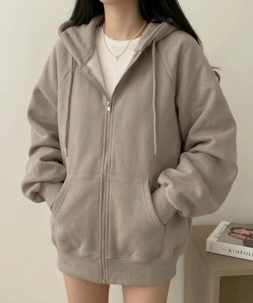 yuue' ( wear )(ユーイ)の「裏起毛オーバーサイズジップフーディー/パーカー(パーカー・レディース・アイボリー/ブラック/グレー/グレイッシュベージュ/チャコールグレー・FREE)」の5枚目の写真