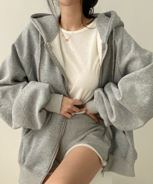 yuue' ( wear )(ユーイ)の「裏起毛オーバーサイズジップフーディー/パーカー(パーカー・レディース・アイボリー/ブラック/グレー/グレイッシュベージュ/チャコールグレー・FREE)」の11枚目の写真