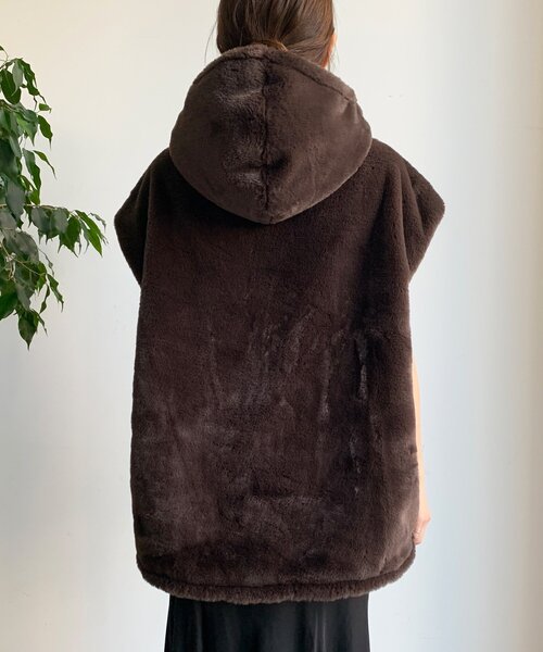 チョコレートブラウンミンクXカシミヤ　ショートフードジレ ジレ 通販 | 三越伊勢丹オンラインストア・通販【公式】 チョコレート