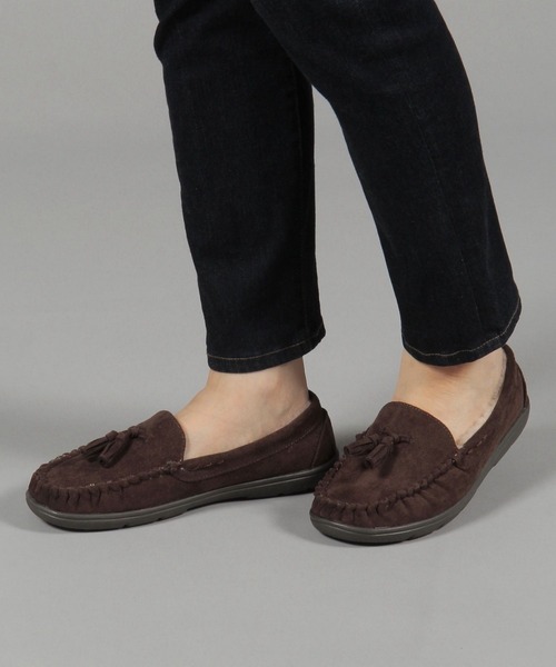 studio CLIP（スタディオクリップ）の「【撥水】タッセルファーモカシン（モカシン/デッキシューズ・レディース・ダークブラウン/グレー・SMALL/LARGE/MEDIUM）」の3枚目の写真