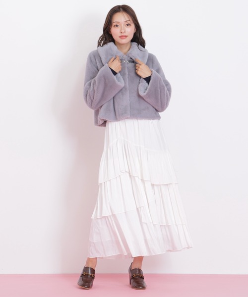 新品 JILL STUART 23AW カーリーフェイクファーショートブルゾン 楽天市場】【SALE／80%OFF】カーリーフェイクファーショート