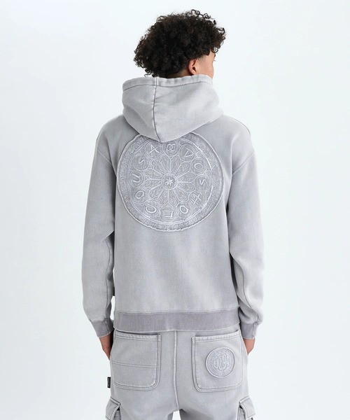 DC SHOES(ディーシーシューズ)の「25 HIDDEN DRAWING PH/DCプルオーバーパーカー・フーディー(SET UP可)(パーカー・メンズ・アンティークシルバー/ブラック×ブラック/ブラック系その他・MEDIUM/LARGE/X-LARGE)」の3枚目の写真