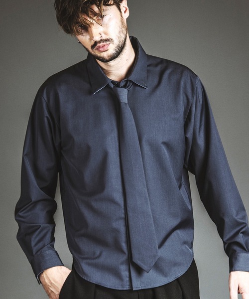 NO ID.（ノーアイディ）の「【NO ID.】Shirt with Neck Tie / ネクタイ 付 シャツ（シャツ/ブラウス・メンズ・サックスブルー/グレー/ホワイト・ONE SIZE）」の2枚目の写真