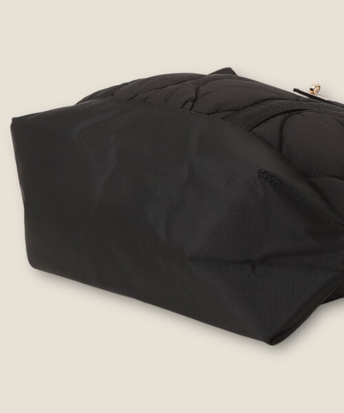 fredy emue（フレディエミュ）の「【TRIFFER/トリファー】バックベルトキルトトートバッグ（トートバッグ・レディース・ブラック/オリーブ・FREE）」の4枚目の写真