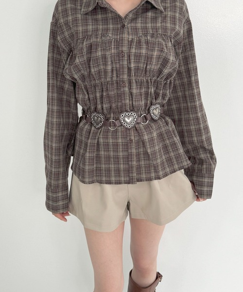 frunco(フランコ)の「レザーショートパンツ(その他パンツ・レディース・ブラック/ブラウン/ホワイト・MEDIUM)」の4枚目の写真