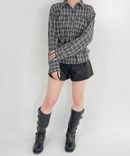 frunco(フランコ)の「レザーショートパンツ(その他パンツ・レディース・ブラック/ブラウン/ホワイト・MEDIUM)」の22枚目の写真