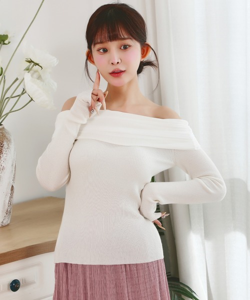 Anely(アネリー)の「チュール ドッキング オフショル ニット プルオーバー(ニット/セーター・レディース・ブルーグレー/アイボリー/ブラック・FREE)」の9枚目の写真
