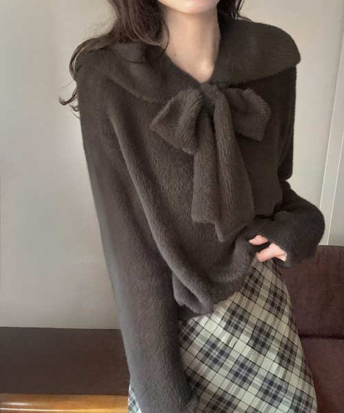 LAUIR(ラウアー)の「リボンシャギーニットプルオーバー(ニット/セーター・レディース・アイボリー/ダークブラウン/チャコール・LARGE/MEDIUM)」の5枚目の写真