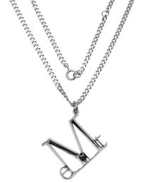 MUCENT（ムセント）の「A'GEM/9 × .kom 『MUCENT/ムーセント』 LUMET METAL LOGO NECKLACE UNISEX/メタルロゴネックレス（ネックレス）」