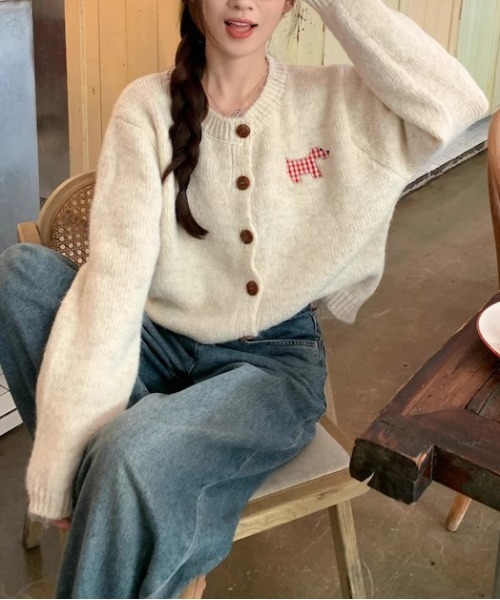 WEGO（ウィゴー）の「WEGO/ドッグワッペンニットカーディガン（カーディガン/ボレロ・レディース・ホワイト/ピンク/グレー・FREE）」の6枚目の写真