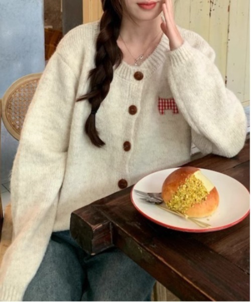 WEGO（ウィゴー）の「WEGO/ドッグワッペンニットカーディガン（カーディガン/ボレロ・レディース・ホワイト/ピンク/グレー・FREE）」の14枚目の写真