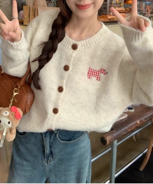 WEGO（ウィゴー）の「WEGO/ドッグワッペンニットカーディガン（カーディガン/ボレロ・レディース・ホワイト/ピンク/グレー・FREE）」の4枚目の写真