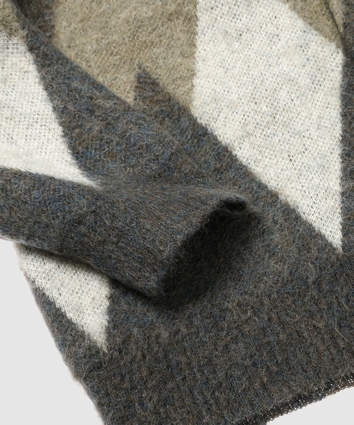 TAKAHIROMIYASHITATheSoloIst.(タカヒロミヤシタザソロイスト)の「kurt.cardigan II(カーディガン/ボレロ・メンズ・グリーン・46/48)」の4枚目の写真