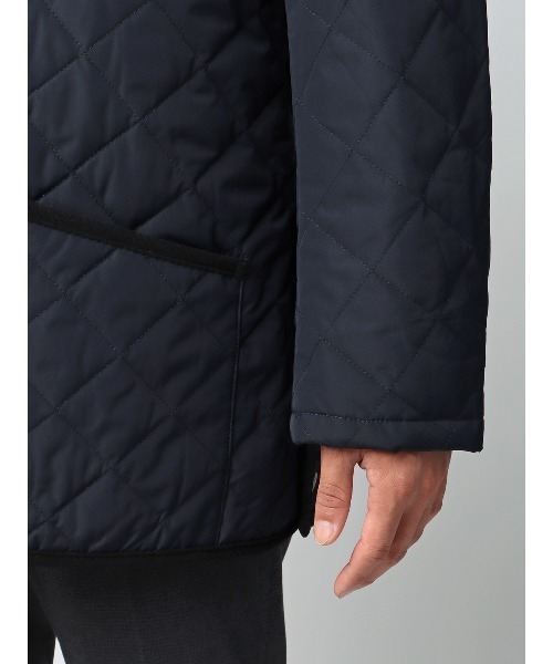 SUIT SQUARE（スーツスクエア）の「オフィアウター キルティングジャケット 撥水 透湿 防風 ポリエステル（その他アウター・メンズ・ブラック/ネイビー・S/LL/L/M/3L）」の19枚目の写真