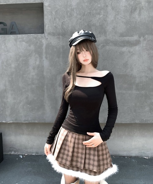 VEILA(ヴェイラ)の「カットアウトトップス(Tシャツ/カットソー・レディース・ブラック/ホワイト・フリー)」の22枚目の写真
