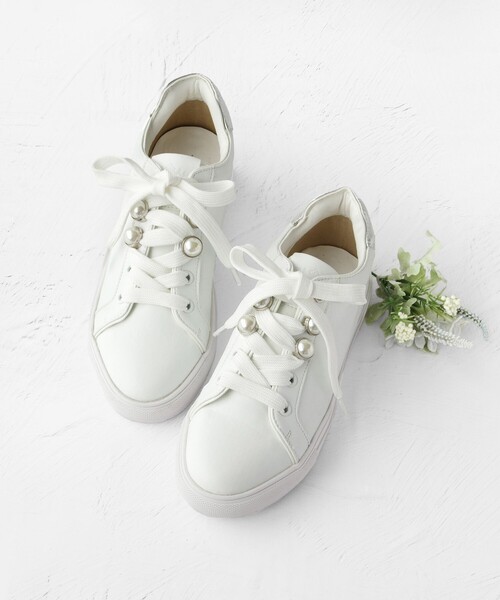 TOCCA(トッカ)の「PEARL POINT RAIN SNEAKERS スニーカー(スニーカー・レディース・ブラック系/アイボリー系・35/39/38/37/36)」の17枚目の写真