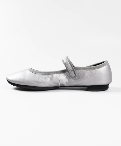 chausser(ショセ)の「【KS】【TRAVEL SHOES by chausser/トラベルシューズバイショセ】ワンストラップ シューズ(ローファー・レディース・シルバー/ブラック・36/37/38/39)」の7枚目の写真