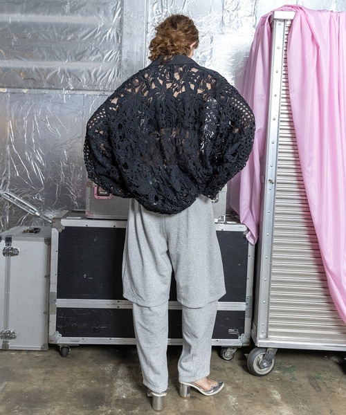 AULA AILA（アウラアイラ）の「レースバルーンブルゾン（ブルゾン・レディース・ホワイト/ブラック/ピンク・0）」の11枚目の写真