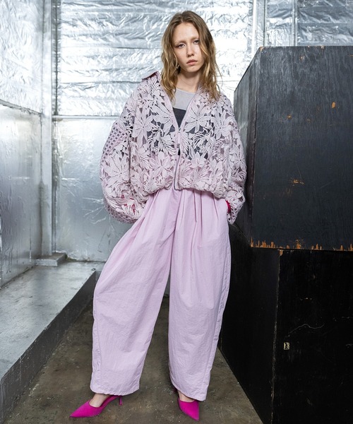 AULA AILA（アウラアイラ）の「レースバルーンブルゾン（ブルゾン・レディース・ホワイト/ブラック/ピンク・0）」の18枚目の写真