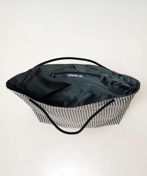 le.coeur blanc（ルクールブラン）の「【撥水】ナイロンパッカブルトート（トートバッグ・レディース・ブラック系その他/ブラック/ブラウン/ベージュ・FREE）」の22枚目の写真