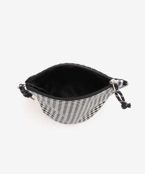 le.coeur blanc（ルクールブラン）の「【撥水】ナイロンパッカブルトート（トートバッグ・レディース・ブラック系その他/ブラック/ブラウン/ベージュ・FREE）」の6枚目の写真