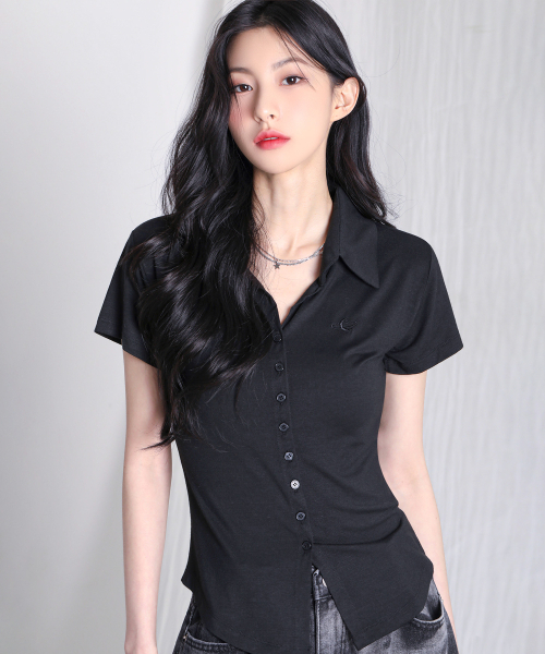 AVANDRESS(アバンドレス )の「Sopy Collar Short-Sleeve GREY(シャツ/ブラウス・レディース・その他・SMALL)」の2枚目の写真