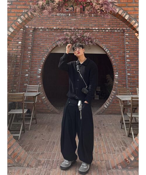 IUGAMAKARAS(イウガマカラス)の「Triple Covered Crow Buckle Bag(メッセンジャーバッグ・レディース・その他・FREE)」の11枚目の写真