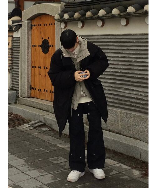 IUGAMAKARAS(イウガマカラス)の「Triple Covered Crow Buckle Bag(メッセンジャーバッグ・レディース・その他・FREE)」の12枚目の写真