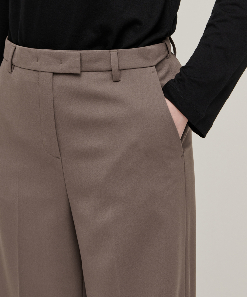 MUSINSA STANDARD WOMAN（ムシンサスタンダードウーマン）の「ウィメンズワイドヒドゥンバンディングスラックス[ライトブラウン]（スラックス・レディース・その他・34/32/30/31/24/25/26/27/28/29）」の5枚目の写真