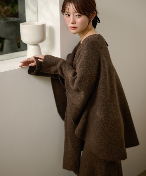 LAULEN(ローレン)の「drape poncho knit set up /ドレープポンチョニットセットアップ(セットアップ・レディース・ブラウン/グレー/ベージュ・FREE)」の13枚目の写真