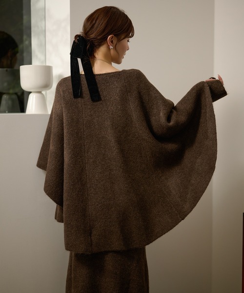 LAULEN(ローレン)の「drape poncho knit set up /ドレープポンチョニットセットアップ(セットアップ・レディース・ブラウン/グレー/ベージュ・FREE)」の14枚目の写真