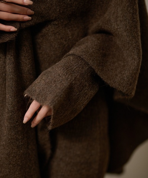 LAULEN(ローレン)の「drape poncho knit set up /ドレープポンチョニットセットアップ(セットアップ・レディース・ブラウン/グレー/ベージュ・FREE)」の18枚目の写真