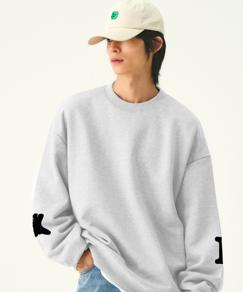 GRAVER（グレーバー）の「[ユニセックス]エルボー I LOVE ベア スウェット_メランジホワイト（スウェット・レディース・ホワイト・SMALL/MEDIUM/LARGE/X-LARGE）」の2枚目の写真